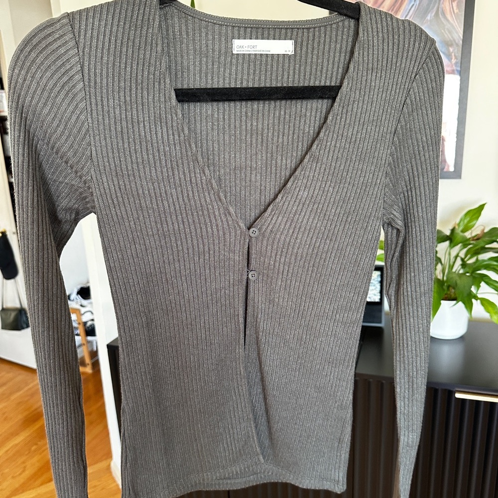 OAK + FORT Brown/Gray Ribbed Knit Top in XS